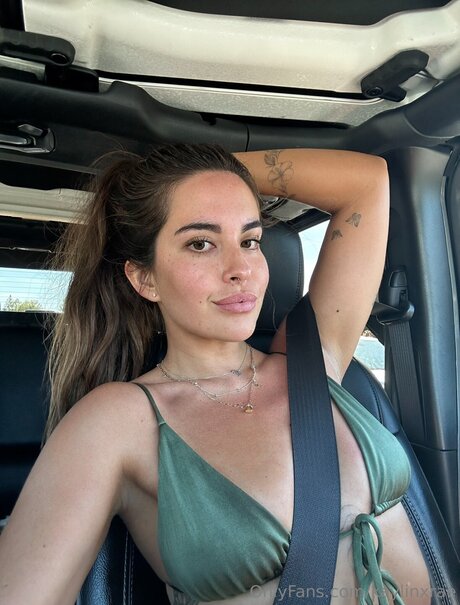 Kaylinxrae free pornstar images