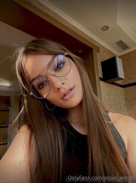 Jessie Wings model xxx picture