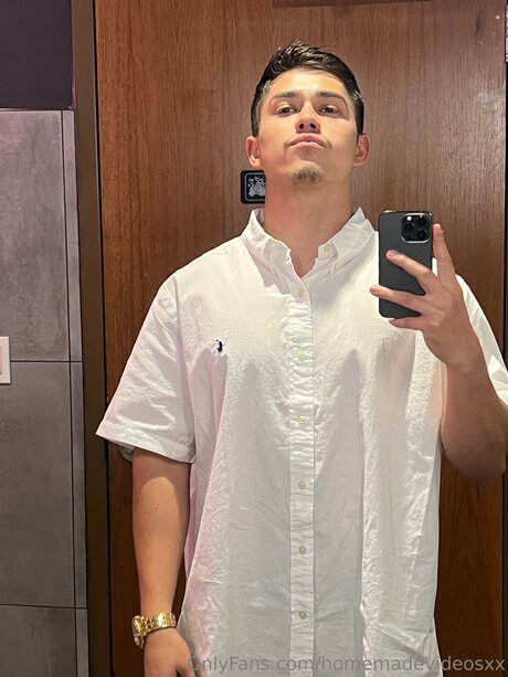 eyes onlyfans free nude photo