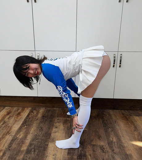 spreading onlyfans sex photos