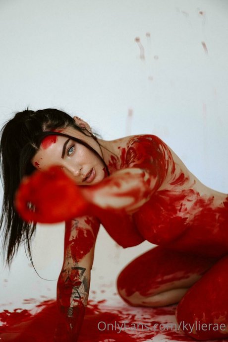 Kylie Rae actress img