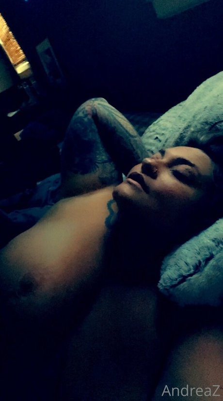 Andrea Zendejas pretty star galleries