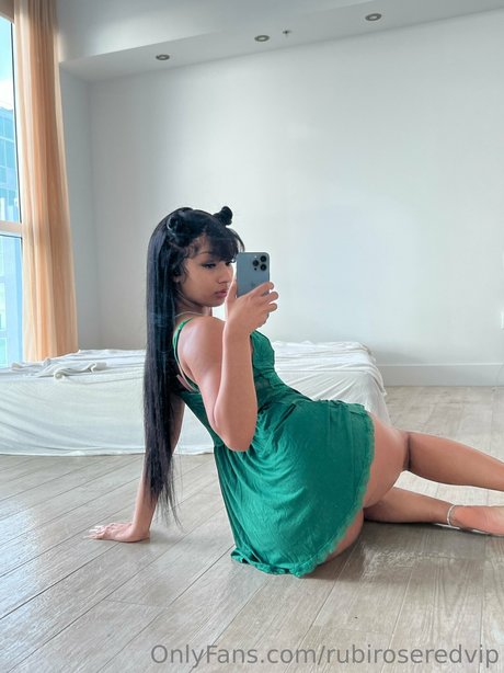 petite bbc onlyfans porno pic