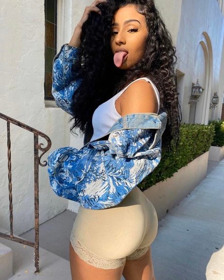 Rubi Rose star porn photo