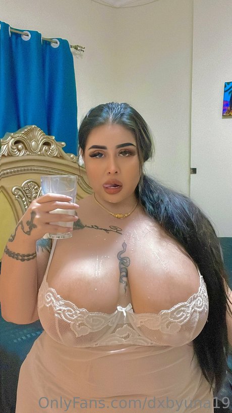 Dxbyuna19 perfect actress img