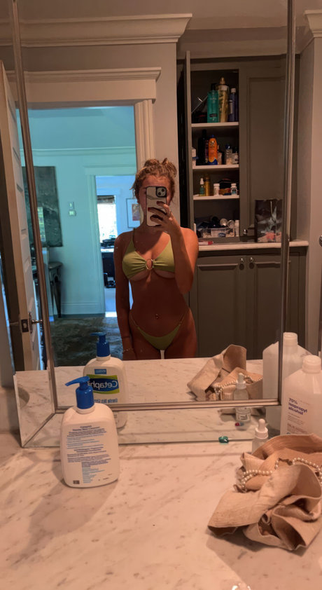 gloryhole princess onlyfans sexy naked images