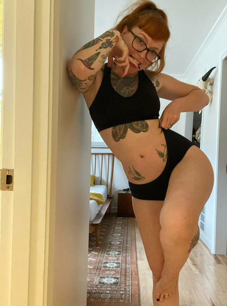 Jolene Brody pornstar nude photo