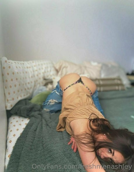 curvy girls onlyfans hot nude picture