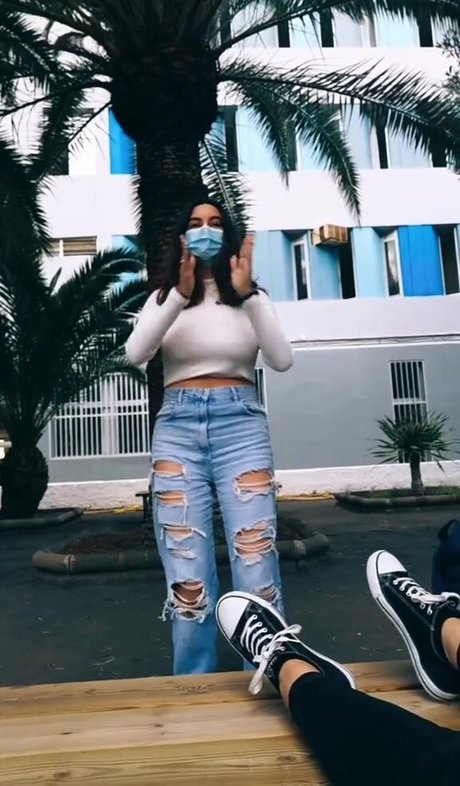 Eva Batista top actress img