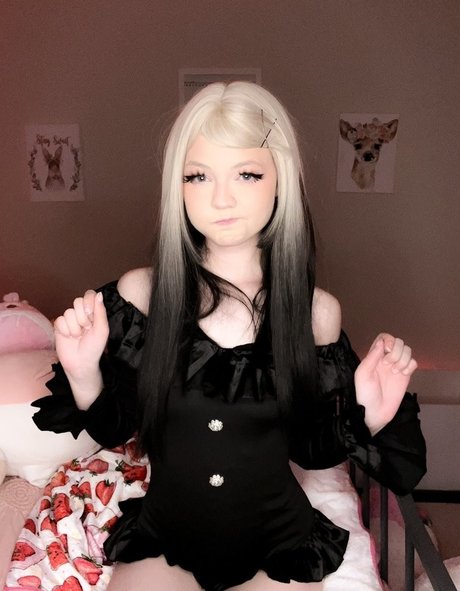 asian milf onlyfans top photos