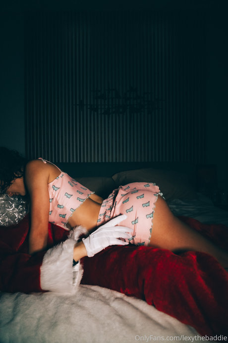 mexican milf onlyfans pornographic pic