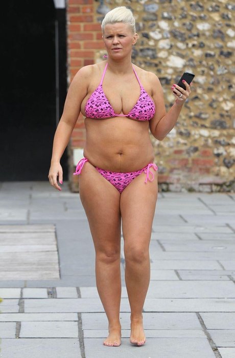 Kerry Katona nude star photo