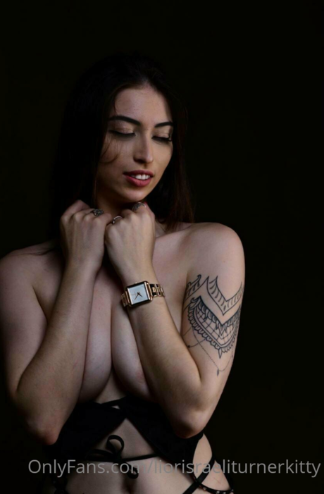 SeilorKitty naked star images