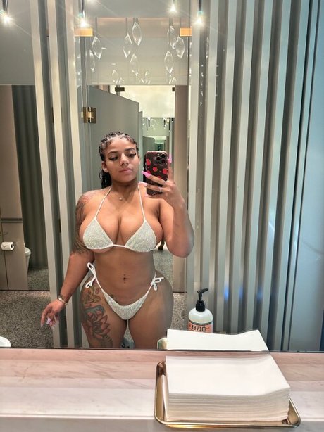 KKVSH sex pornstar gallery