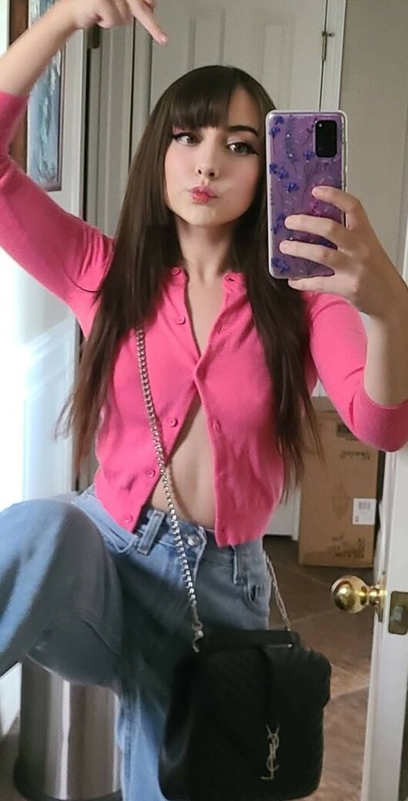 Karrigan Taylor star nudes pictures