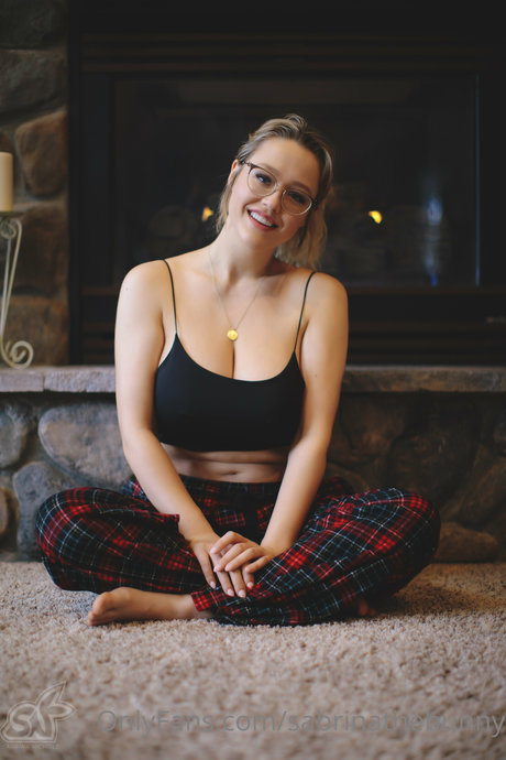 older women onlyfans nice pic