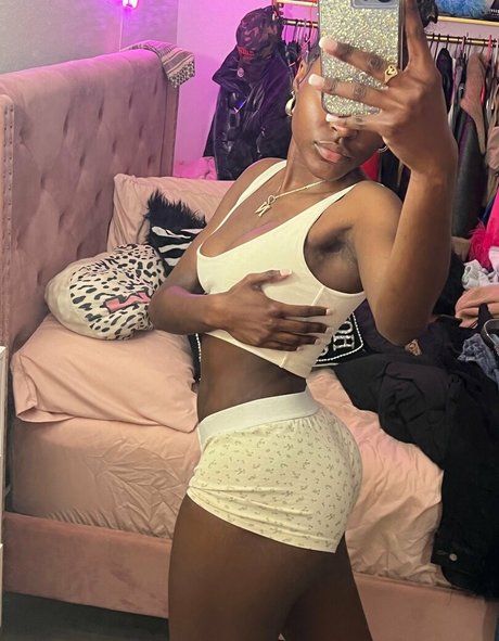 juiicyyyfruit pornstar top image