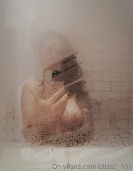 Alissa Noir nudes pornstar pic