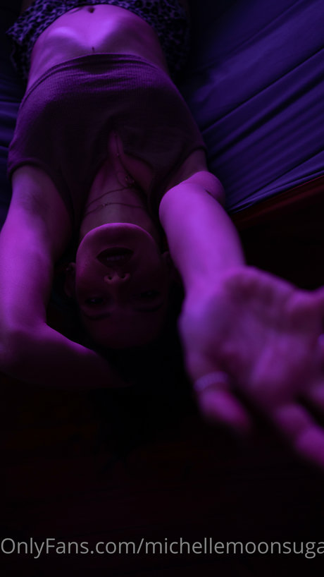 Ellie Land Quick model image