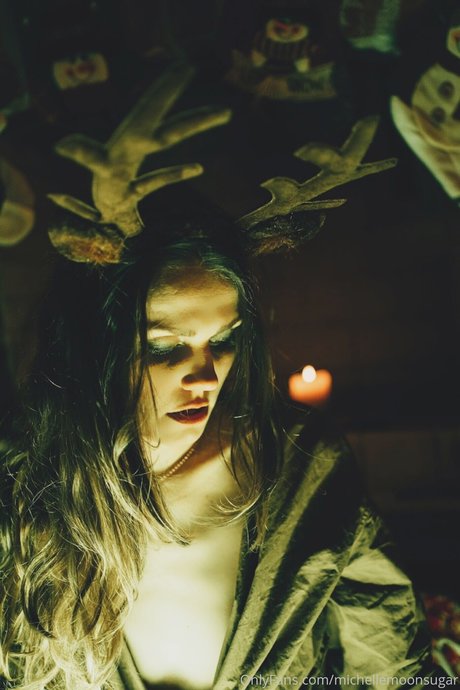 Ellie Land art actress gallery