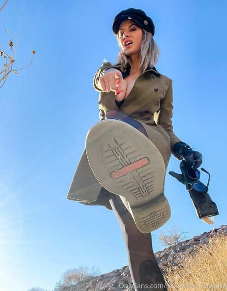 chubby latina teen onlyfans pornographic photo