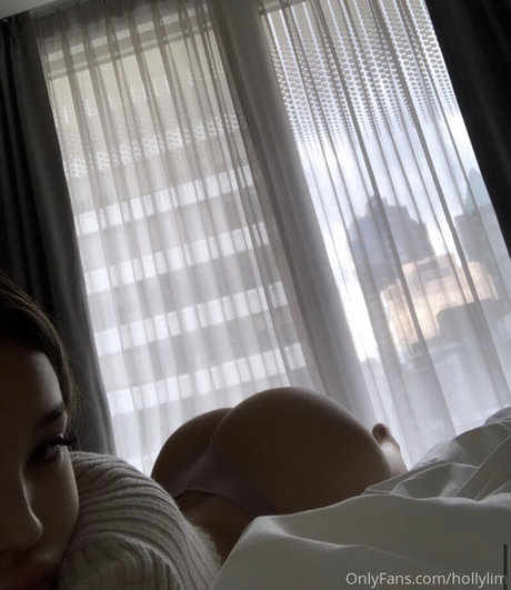 Holly Lim free model image