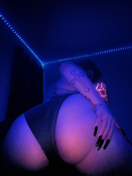 Bloodwrist erotic pornstar image