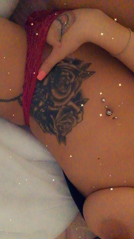 pekarvivi porn model picture