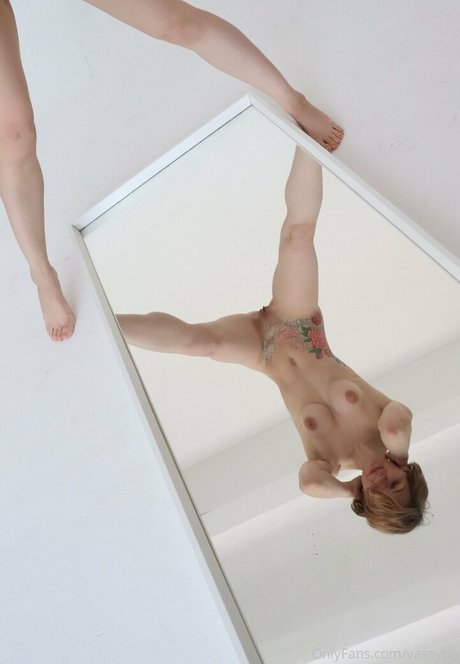 vass yaa pornographic star photo