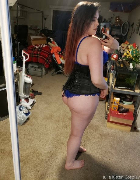 PixelxKitten model art images