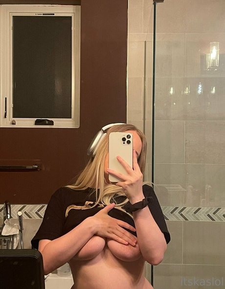 Skyiiah model hd archive