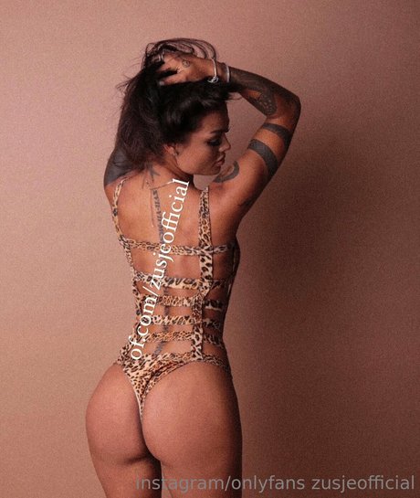 Zusje star adult photos