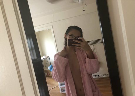 eyes onlyfans erotic photo