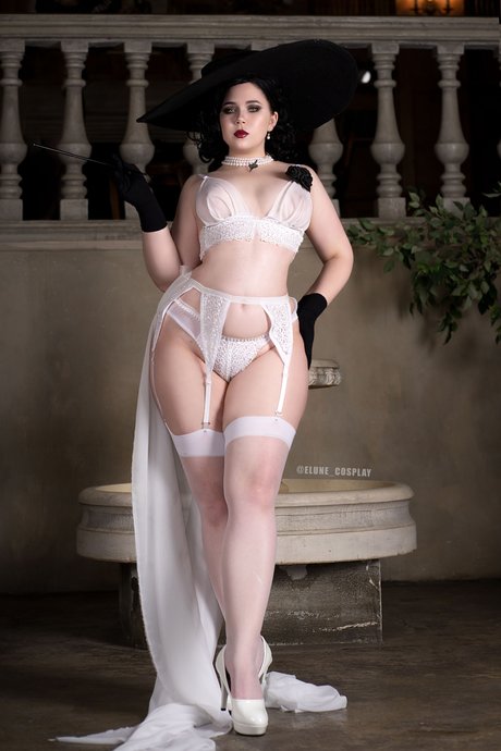 big tits cougar onlyfans sexy nude image