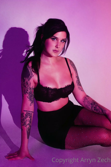 Arryn Zech porn star images