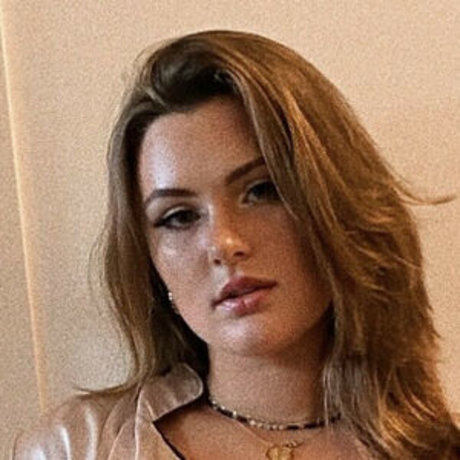 Gibson Ross model exclusive images