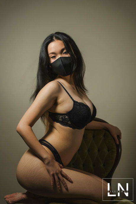 blonde yoga onlyfans free naked photos