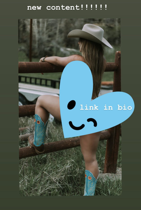 Skylyn Beaty sexy actress img