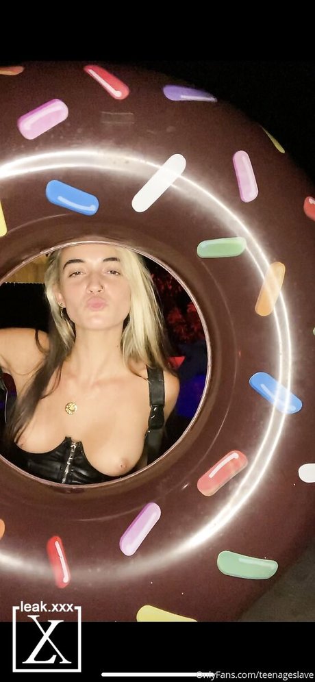 GODDESS LENA best star img