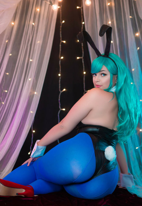 Okicospi star erotic photos