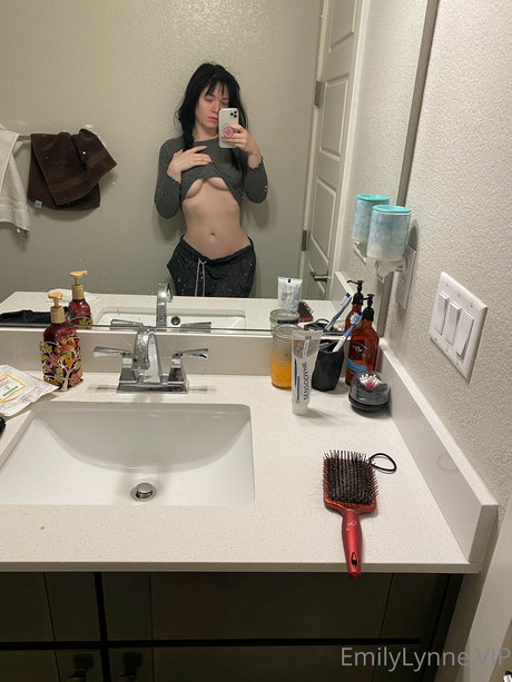 big tits blonde onlyfans xxx pics