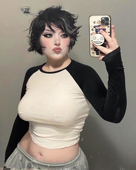 Kalaynokay art model pics