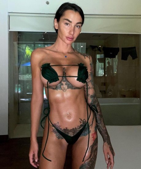 thick anal onlyfans pretty pics