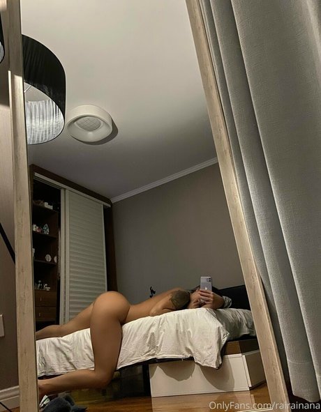 rairainana star nude gallery
