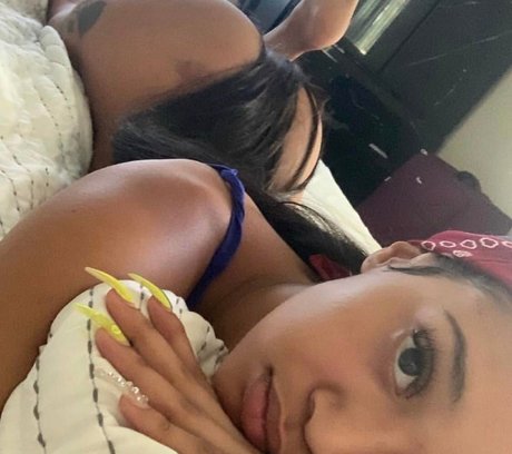 Edwina Carla Isaacs sex pornstar pics