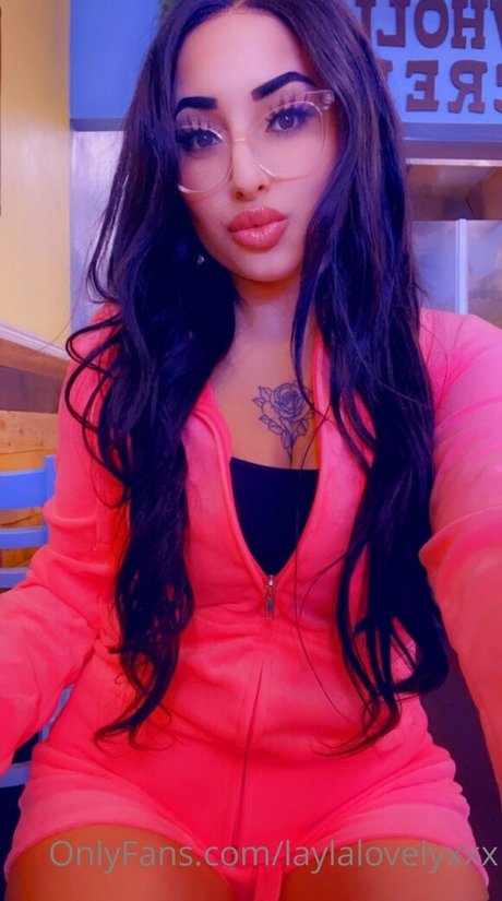 BREED ME PLEASE star galleries