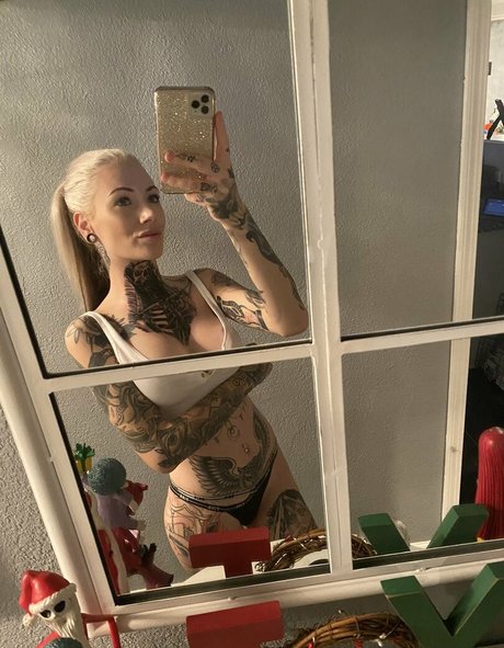 alli sin model beautiful img