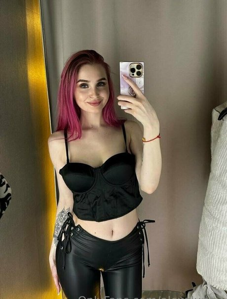 Alexa Lungu xxx star photo