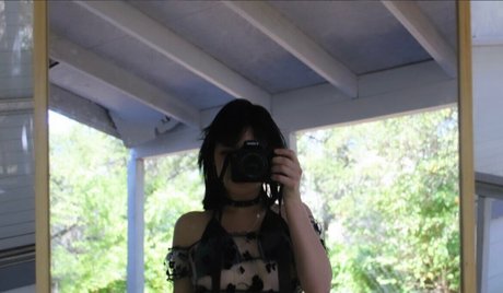 Its Not Dat Srs pretty pornstar img