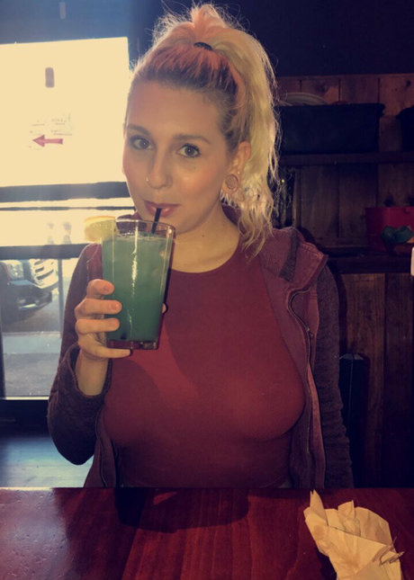 Autumn Moretti model sexy image